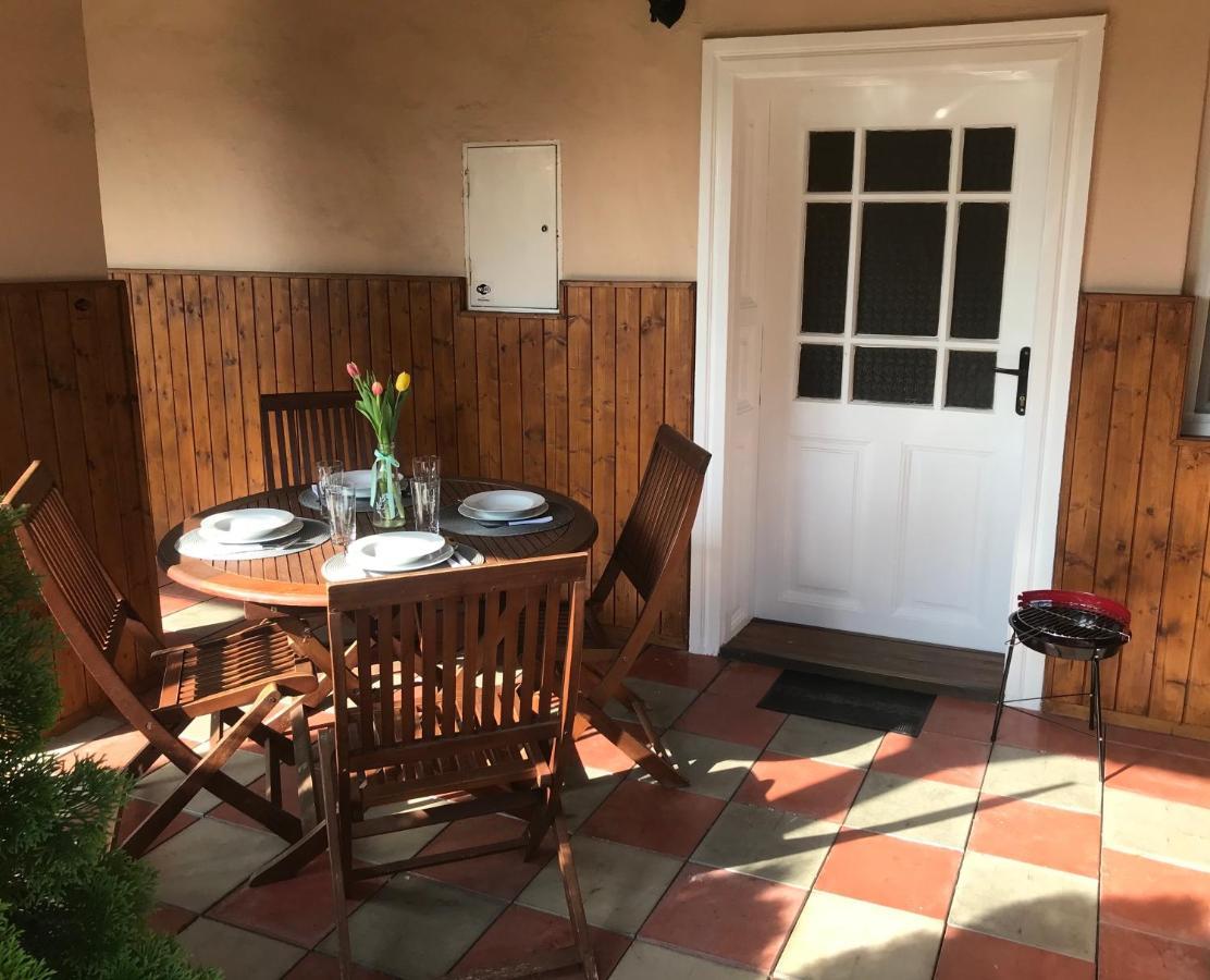 Apartman U Karla Veľký Meder Exterior foto